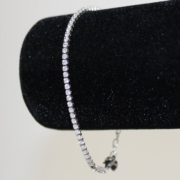 925 Sterling Silver Tennis Bracelet Made in Turkey - Picture 8 of 14